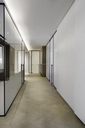 2018年办公室石膏板吊顶装修效果图