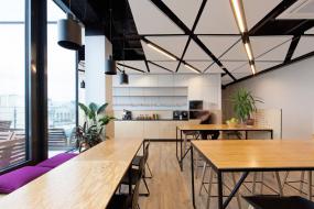 最新办公室石膏板造型顶装修图片