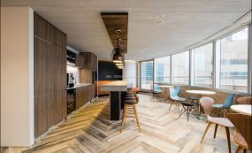 高端矿棉板吊顶办公室装修效果图