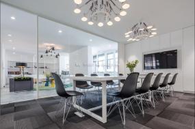 高端办公室天花石膏板装修图片