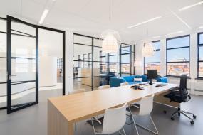 高端总经理办公室石膏板吊顶装修图片