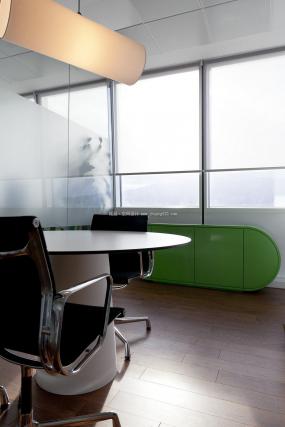 集团公司办公室装潢效果图