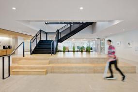 美国办公室装修实景图片