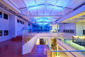 豪华办公室装饰图片