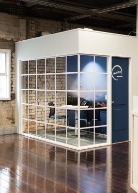 监理公司办公室装修图片