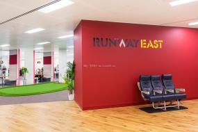 高端建筑公司办公室装修图片