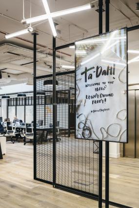 监理公司办公室装修高清图片