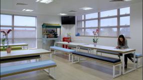 最新电商公司办公室装饰效果图片