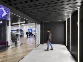 豪华公司办公室装潢效果图