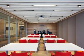 豪华公司办公室装潢效果图片