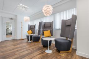 创意公司办公室装修高清图片