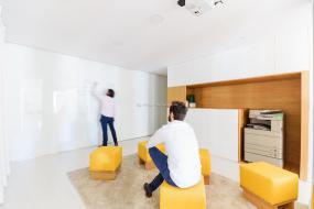 最新园林公司办公室装饰实景图