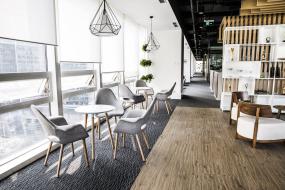 高端园林公司办公室装修图片