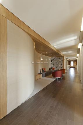 餐饮公司办公室装饰图片