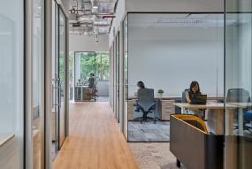 劳务公司办公室装修图片