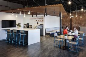 网络公司办公室装修高清效果图