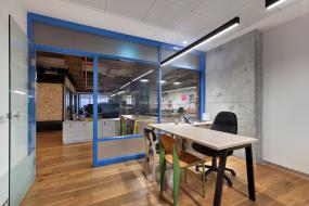 网络公司办公室装修装潢效果图