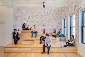 高端娱乐公司办公室装修图片