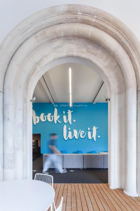 基金公司办公室装潢效果图片