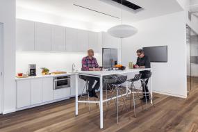 咨询公司办公室装修实物图片