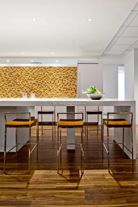 香港公司办公室装修效果图片