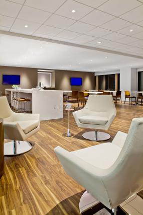 香港公司办公室装修图片