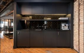 2018年日本公司办公室装修效果图