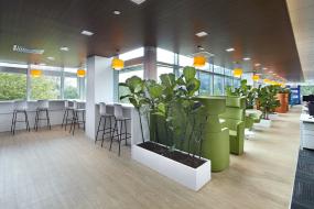 日本公司办公室设计装修图片