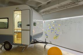 商贸公司办公室装修高清效果图