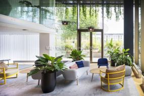 办公室拼花地板装修高清图片