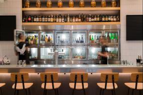 高端现代主题餐厅装修图片