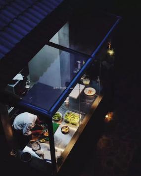 LOFT风格餐厅装潢图片