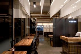 工业风格餐厅装饰装修效果图