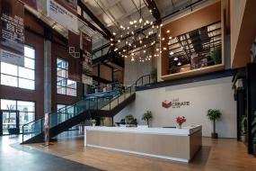 最新大型办公室布局装修图片