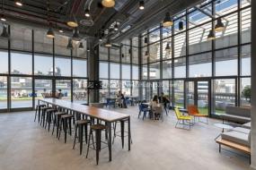 联合办公室装饰图