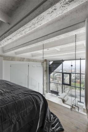 挑高公寓装修装潢效果图