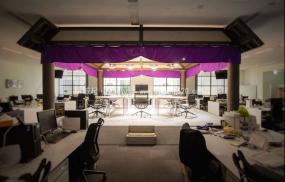 日本办公室装饰效果图