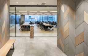 高端白色办公室装修图片