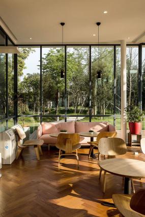 美食餐厅装修图片