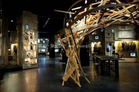 服装专卖店设计装饰图片