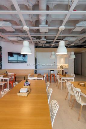 国外个性办公室设计效果图片