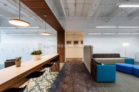 潮性办公室装修实物图片