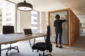 北欧风格办公室装修设计效果图