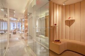 外贸服装店设计装修效果图