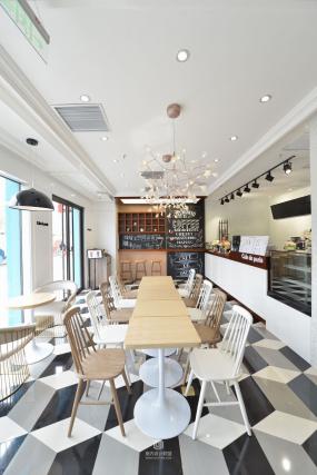 韩式烤肉餐厅装饰设计效果图片