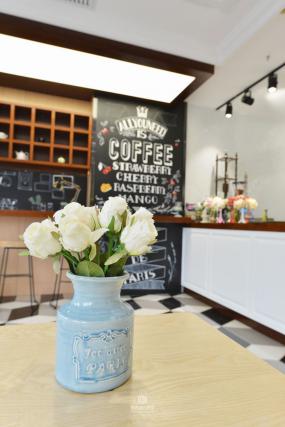 韩式烤肉餐厅装饰设计效果图