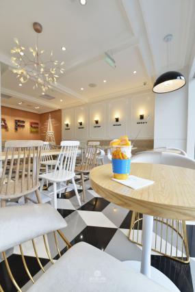 高档韩式烤肉餐厅装修效果图