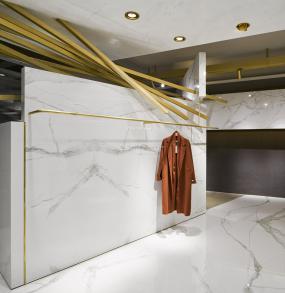 时尚服装店装修设计效果图片