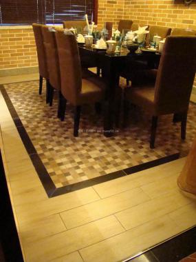 红酒餐厅设计装饰图