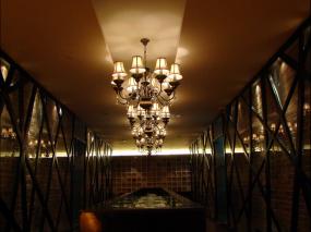 最新红酒餐厅设计装饰效果图片